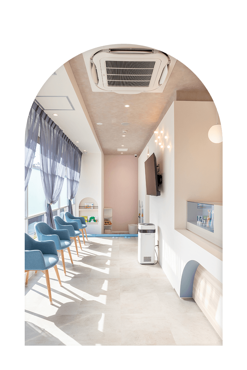 キッズコーナー・ファミリールーム完備